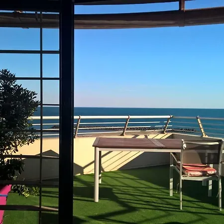 公寓 58 M 2 En 1 Ere Ligne ,vue Panoramique ,2 Terrasses Dont Couverte Le Sunset *