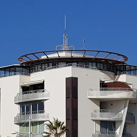 58 M 2 En 1 Ere Ligne ,vue Panoramique ,2 Terrasses Dont Couverte Le Sunset *